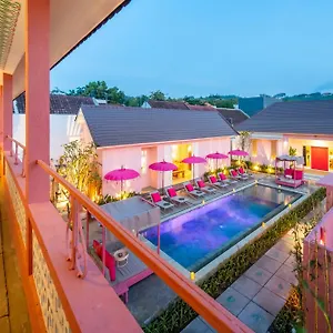 Bed and breakfast Pinkprivate Balangan - For Cool Adults Only, Jimbaran